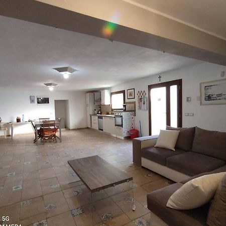 지마르도 Casa Relax In Periferia Con Ingresso E Parcheggio Privato. 아파트 외부 사진